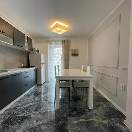 Apartament Central Lux 2 Dormitoare Decomandate *