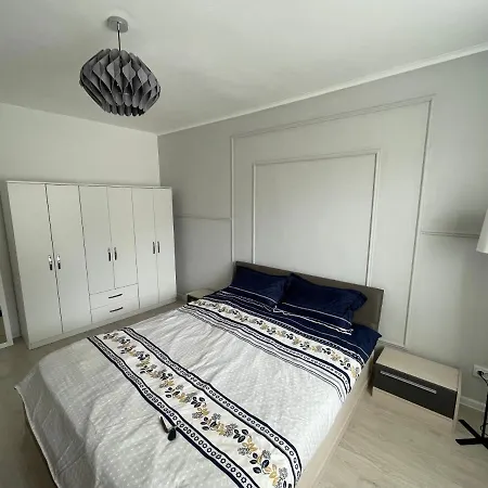 Apartament Central Lux 2 Dormitoare Decomandate Lägenhet